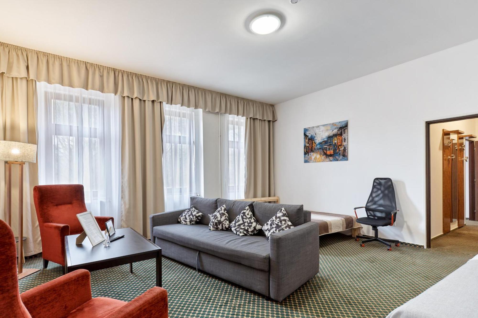 Excellent Apartments In Spa City Center 5 Min Walk From The Colonnade Karlovy Vary Eksteriør bilde