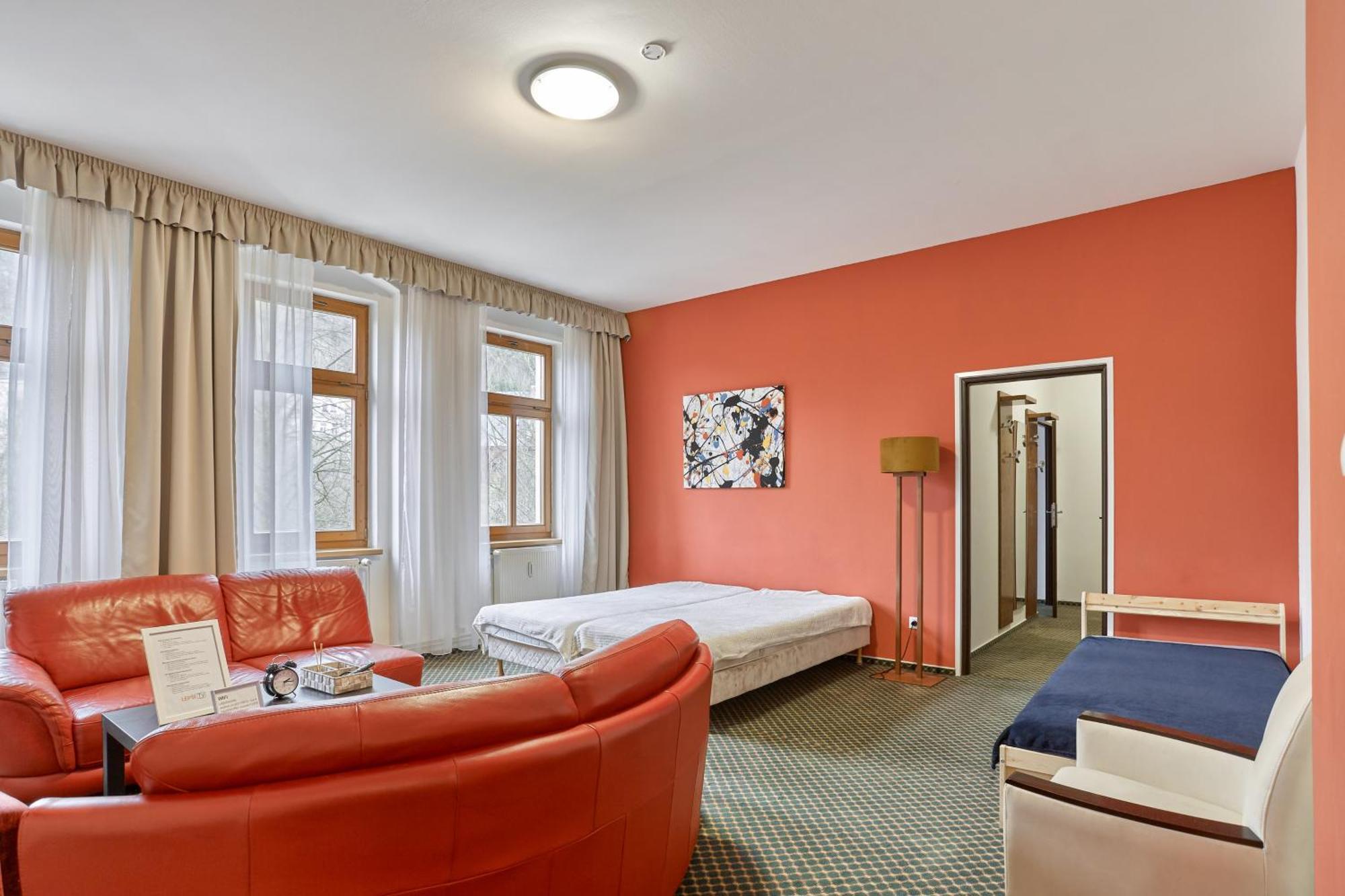 Excellent Apartments In Spa City Center 5 Min Walk From The Colonnade Karlovy Vary Eksteriør bilde